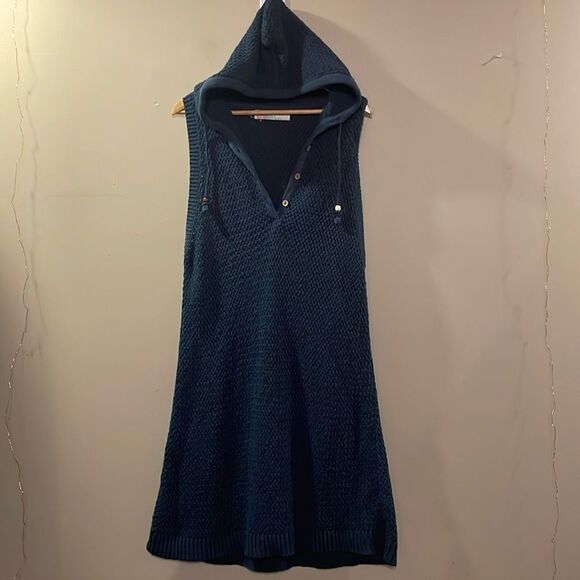 Free People Beach Crocheted Throw Over - Picture 1 of 11